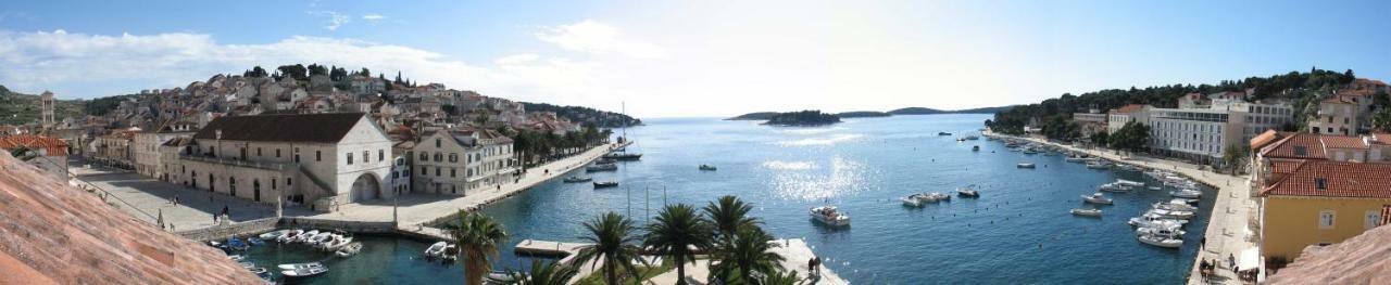 Hvar Attic Modern Design - Town Center With A Great View Хвар Екстериор снимка